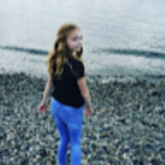 Meet your Posher, Megan - Picture 1 of 1